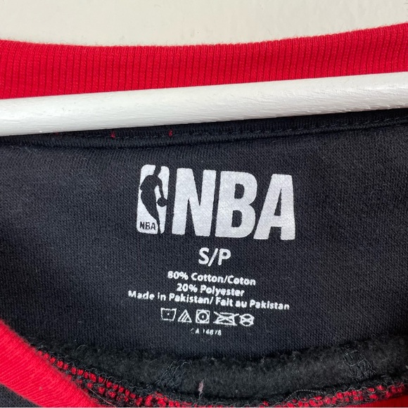 NBA Toronto Raptors Embroidered Crewneck Size Small - Picture 2 of 3